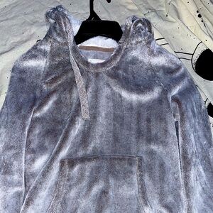 Cozy Plush Pullover Gray Women’s Fleece Hoodie